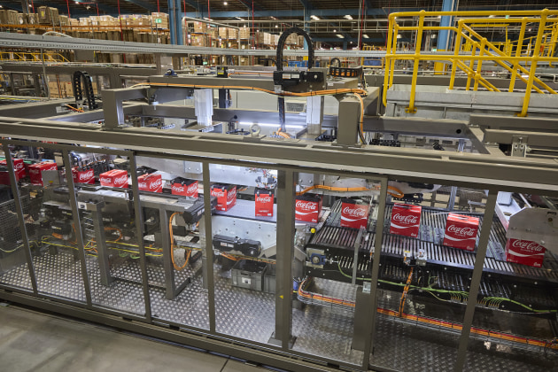 Automation, efficiency and sustainability are market drivers for machinery innovation in the F&B sector. Image: CCEP