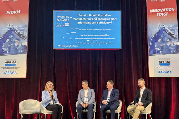 The shape of resilience: Panel moderator, Lindy Hughson, with panbellists Simon Dowding, aleks lajovic, and Ben McCulloch.