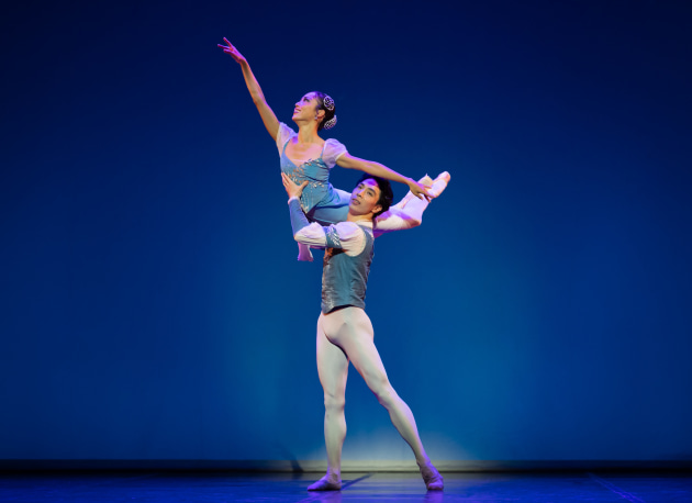 Chihiro Nomura and Gakuro Matsui performing the Sylvia Pas de deux. Photo by Clinton Bradbury.