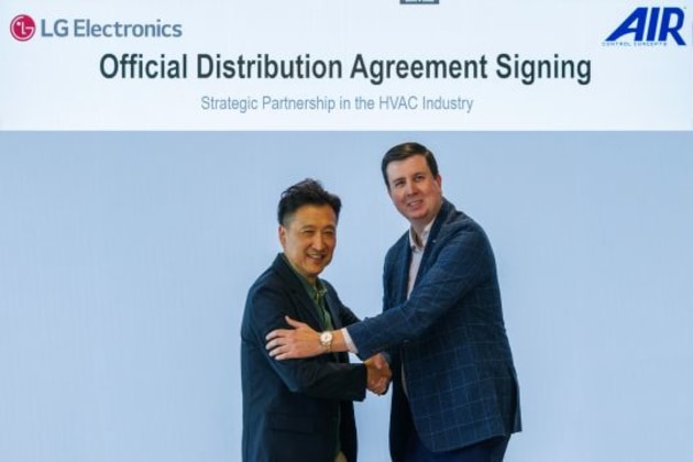 Chris Ahn, president, HVAC division USA, LG Electronics & Hayden Bland, president AIR.