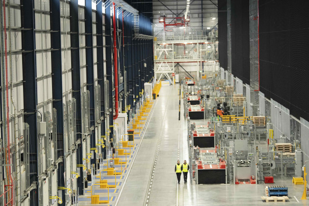 Coles Kemps Creek automated distribution Centre. (Image: Coles)