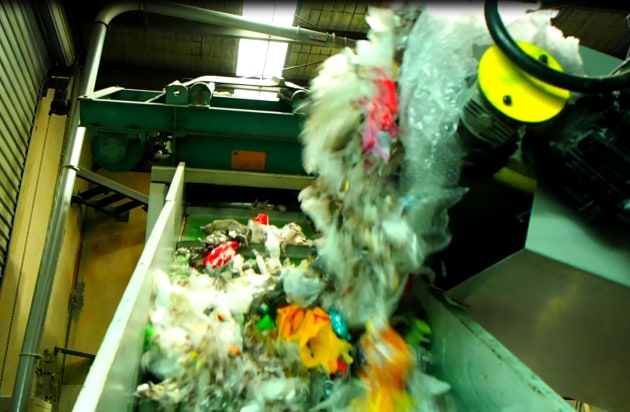 For National Recycling Week, Kellogg Australia, REDCycle and Replas are teaming up to improve Australians' understanding of soft plastic recycling. (Photo Credit: Replas)