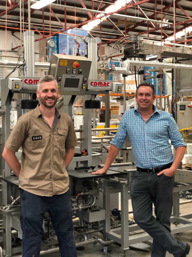 L-R: Ashley Hazell of Colonial Brewing and Matthew Macfarlane of HBM Packaging Technologies.