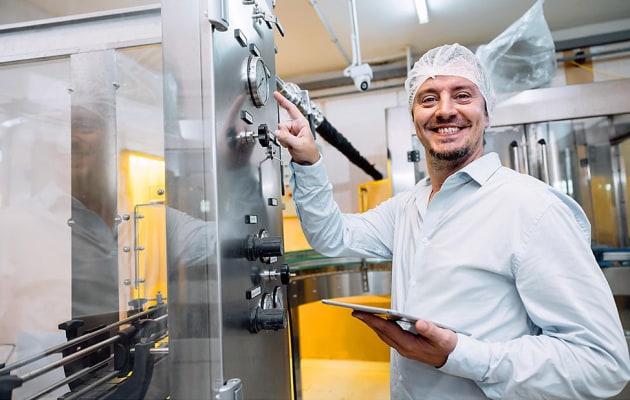 CommBank&rsquo;s latest Manufacturing and Supply Chain Insights report, based on a survey of manufacturing, wholesale trade and distribution businesses, reveals that 61 per cent are targeting a moderate or significant uplift in production levels in the next year. (Source: CommBank)