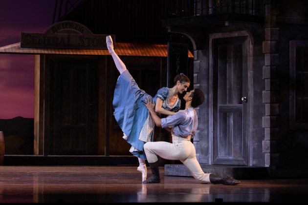 Chiara Gonzalez as Lisa and Patricio Reve as Franz.