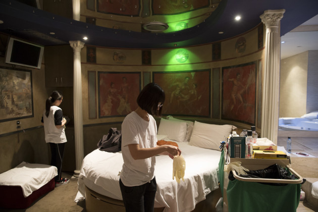 Preparation to clean a room after the departure of a client at Stiletto, Camperdown. &copy; Lyndal Irons.