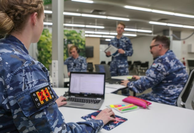 Members of No. 462 Squadron conduct training during the Cyberspace Incident Analyst Course at DSTO Edinburgh.
Defence