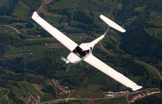 Diamond's Rotax-powered DA20i is going back into production. (Diamond Aircraft)