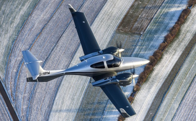 Diamond's DA42 Twinstar topped the twin-engine category for shipments in Q3 2020. (Diamond Aircraft)