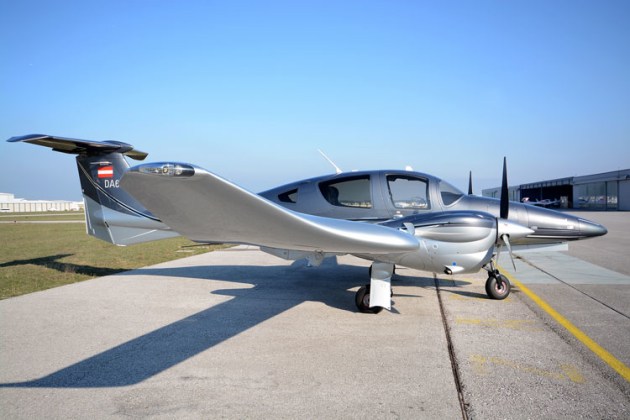 Diamond's DA62 twin outside the Wiener Neustadt plant in Austria, which the company wants to expand to double production. (Steve Hitchen)