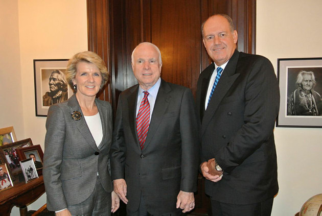 Former Minister of Defence David Johnston, right, with Julie Bishop and John McCain in 2013. Credit: Defence