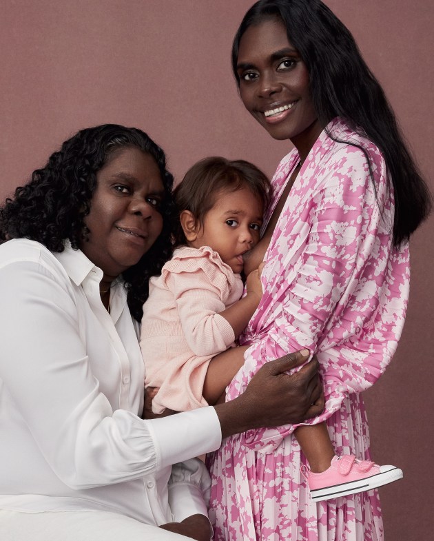 Magnolia Maymuru with her daughter Djarraran (Tili) and mother Rosita.