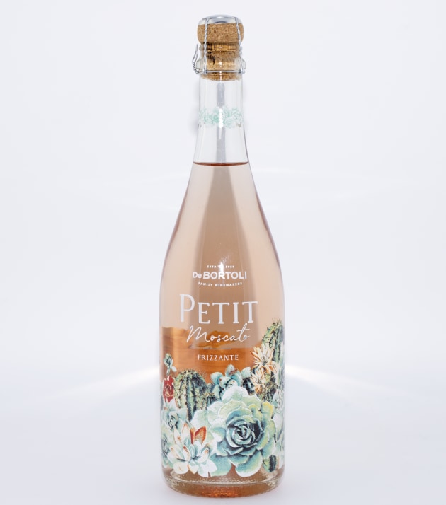 De Bortoli Petit Moscato (Cutler Brands): PIDA Beverage and Labelling & Decoration Award finalist.