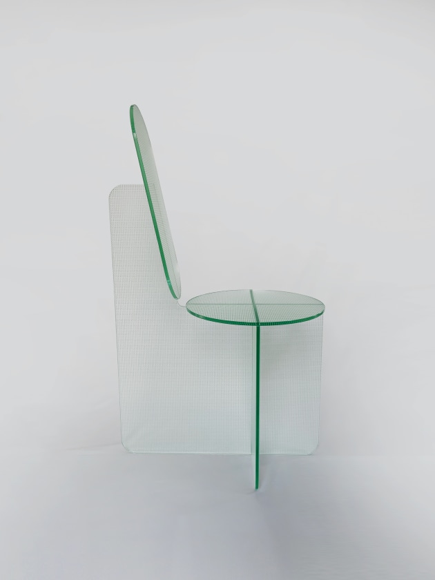 Dean Norton, Float Chair, 2022, glass.