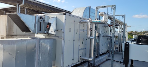Dedicated Outside Air System (DOAS) installation.
