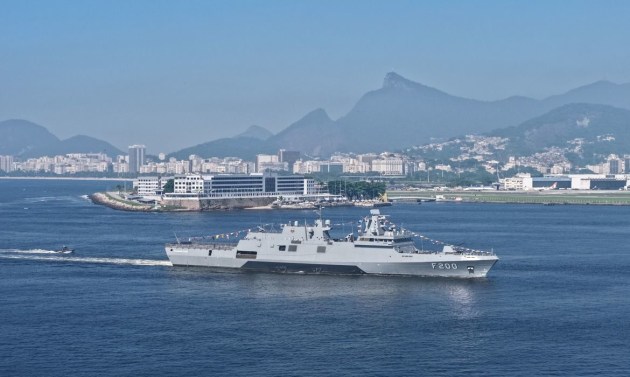 Embraer has signed a Memorandum of Understanding with the Ministry of Defense of Brazil and TKMS with a view to the construction of a second batch of four Tamandar&eacute;-class frigates. 

Credit: Embraer