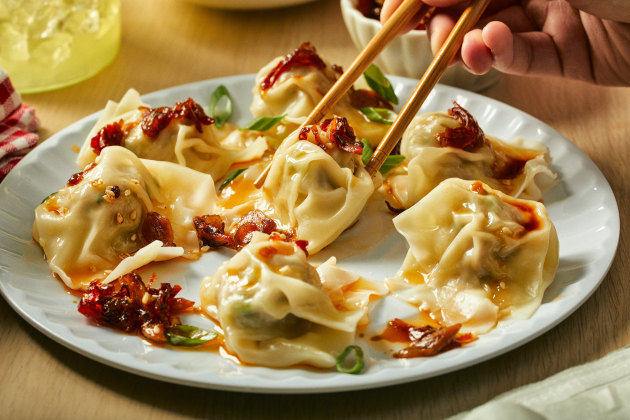 One of McCormick Flavour Forecast 2021 trends is Humble Nosh, reflecting the increase in global flavours on our plate. Key flavours are: chaat masala (Indian spice blend), pandan kaya (Malaysian jam), and crisped chilies.