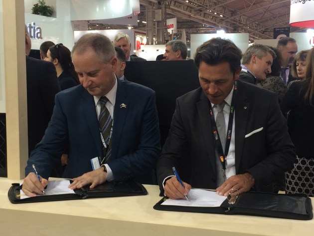 The FIVA signing with Martin Edwards, general manager Subarime Capability Development for ASC. Credit: ASC
