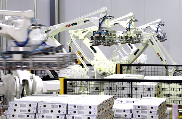 Packaging and palletising is one of the main functions that robots are used for in Australia. (Image: Foodmach/ABB)