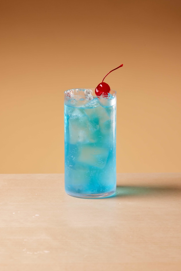 Worksmith ready-to-drink cocktails are available in kegs, slushie machines, and 750ml bottles.