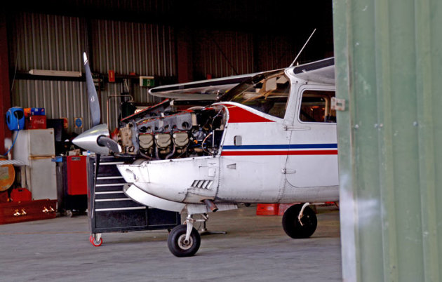 Under FAR 135 Subpart J, operators of passenger-carrying transport can elect to have maintenance done by Part 43 GA companies. (Steve Hitchen)