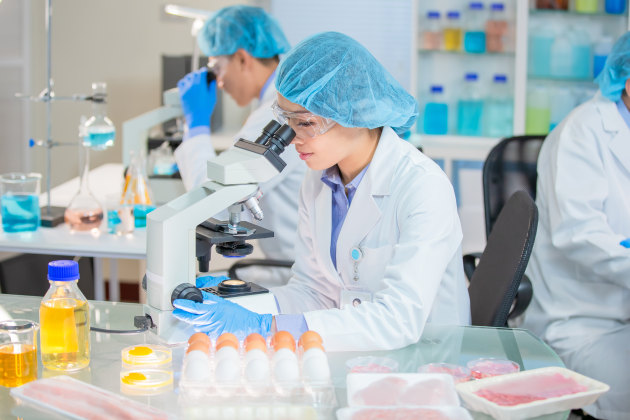 With more than a third of Australians never having heard about jobs titled food scientist or food technologist, it is more important than ever to promote the vital work these jobs play. Australian Institute of Food Science and Technology CEO, Fiona Fleming, offers insight.
Source: Getty Images