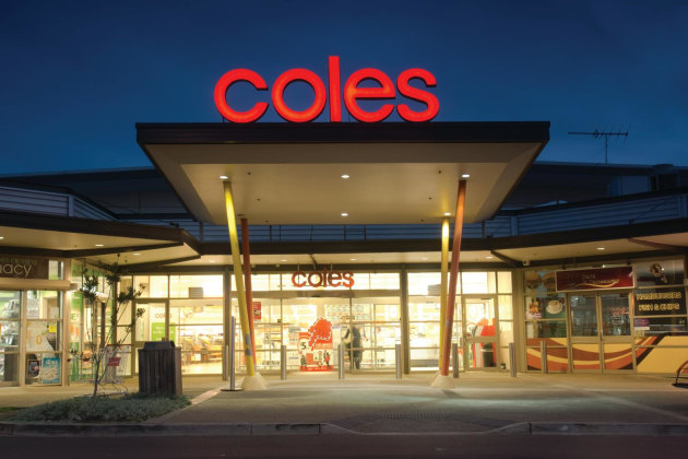 Coles Group has ended discussions with private equity firm TPG Capital over a potential acquisition of Greencross Pet Wellness Company, walking away just over two weeks after confirming it was undertaking due diligence on the pet retail and veterinary group.
Source: Getty Images