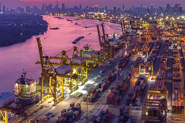 The findings point to a more differentiated manufacturing sector, where scale can support performance but is not the only driver of success.