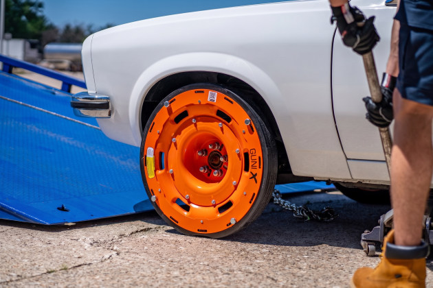 GUNIX specialist wheel system