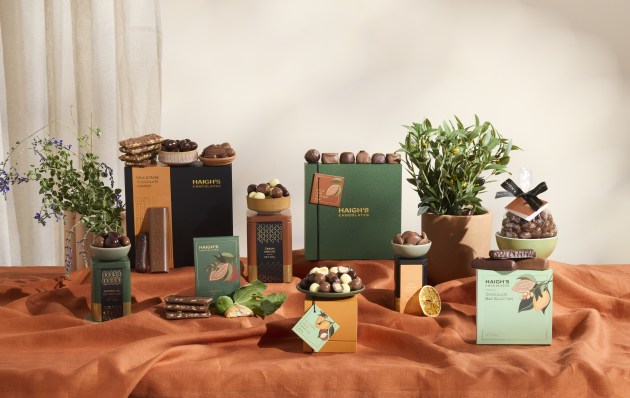 Haigh&rsquo;s Chocolates is launching its new gift range, featuring fan-favourites and some limited-edition varieties &ndash; combining pecan, dark blueberry, mango and fig with Haigh&rsquo;s chocolate blend.
Source: Haigh's Chocolates