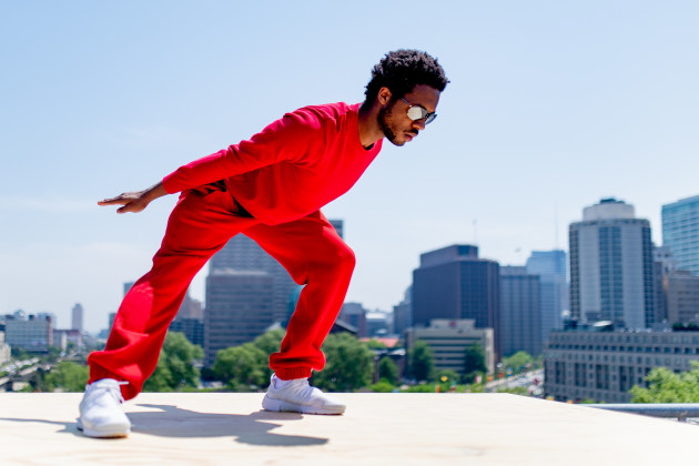 Trisha Brown Dance Company, Roof Piece. Images by Vikky Sloviter Photography.