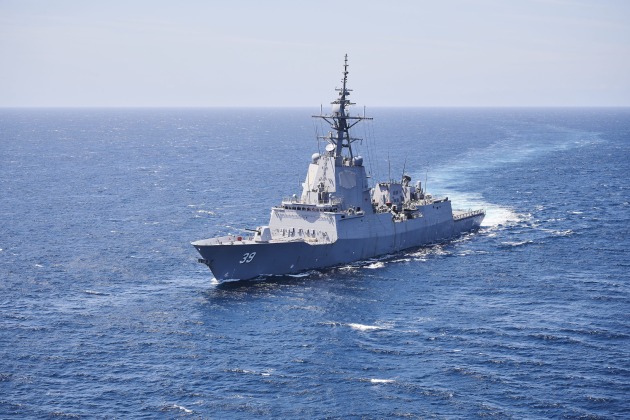 Hobart Class Destroyer, HMAS Hobart, sailing in the Eastern Australian Exercise Area. Image courtesy of the Department of Defence.