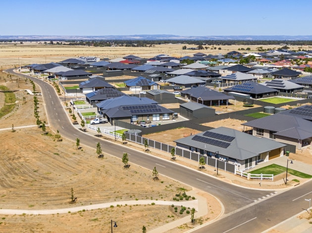 Good practice examples of sustainable developments in Australia are still niche experiments.
