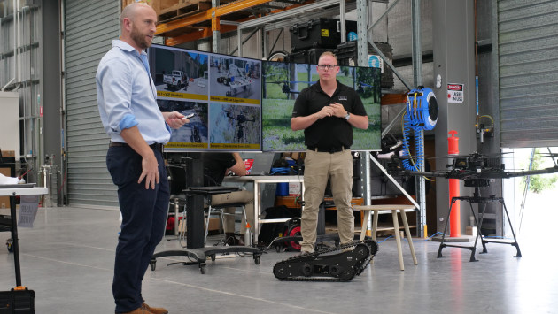 Demonstration of the hand-held stand-off Raman (HSR) detection unit by Rob Edye and Robbie Wild from EPE. (EPE)