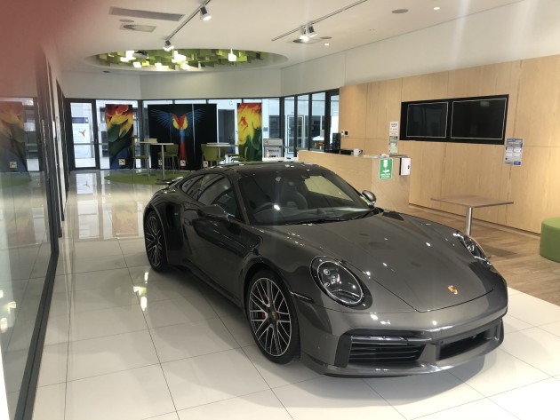 Porsche training Glasurit