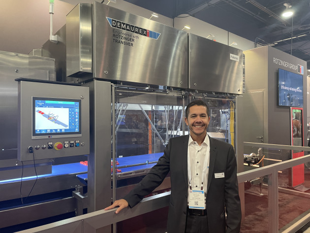 Nicolas Garcia of Rotzinger Group demonstrated a new patented concept for pick and place that combines Demaurex delta robot technology with a Rotzinger Transver integrated buffering system. Rotzinger is represented by Nupac in Australia.