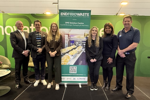 From left: Wade Leslie; Tetra Pak NZ; Francesca Goodman-Smith, End Food Waste CRC; Prof Simon Lockrey, RMIT and EFW CRC; Nerida Kelton, AIP; Flavia Vaz, Tetra Pak Australia; Michael Moran, APPMA