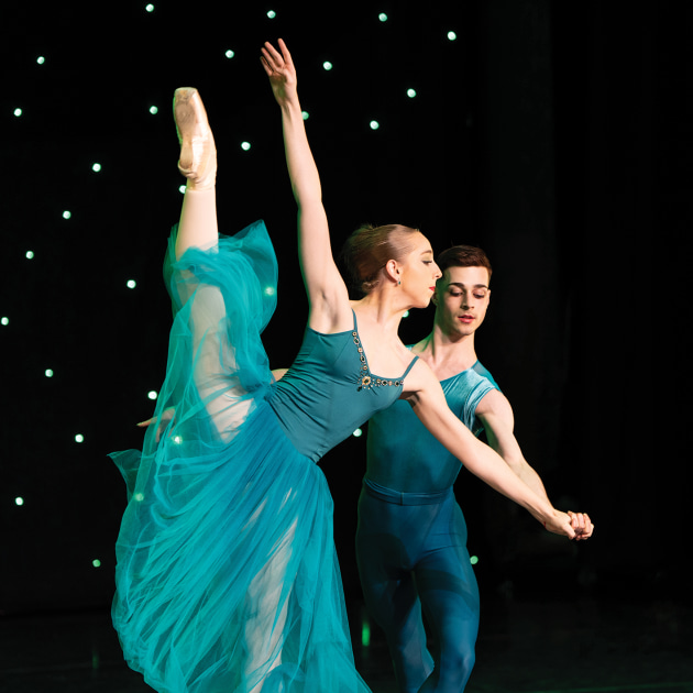 Imogen Chapman. Photographer Ashley Lean - En Pointe productions