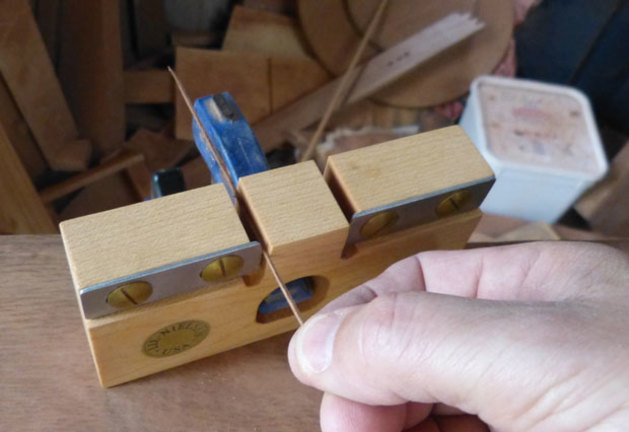 Veritas compass centre with pencil holder