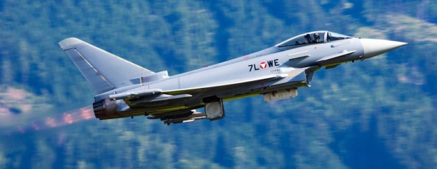 The Austrian Federal Ministry of Defence has awarded Frequentis a comprehensive contract to modernise Austria&rsquo;s military air traffic radio system.

Credit: iStock