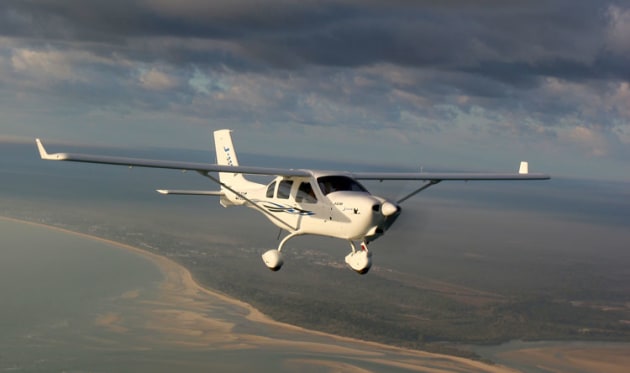 Jabiru's J-230s are fitted with the 3300 six-cylinder engines, which may now need crankshaft replacement. (Jabiru)