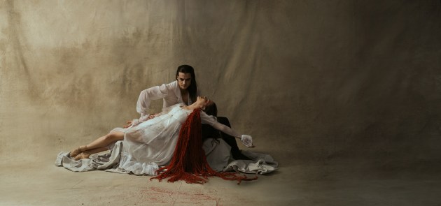 Jurgen Rahimi and Nikki Blain, Dracula &ndash; Photo credit: Hypnosis Creative Agency and Mauro Palmieri