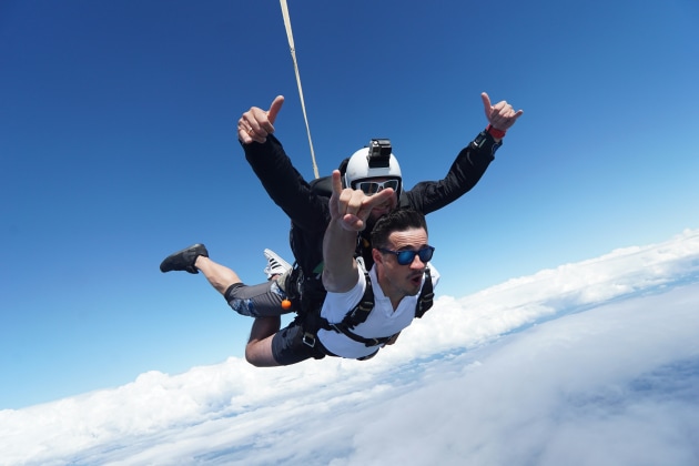 Unionised tandem skydiving instructors will be grounded from Friday morning (Feb 20) until Monday night (Feb 23) as they again take strike action in support of better pay and conditions for all skydive instructors. Image: Kamil Pietrzak / Unsplash
