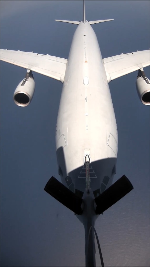 Airbus&rsquo; A310 company development tanker performed seven automatic contacts with a RAAF KC-30A Multi Role Tanker Transport. Airbus