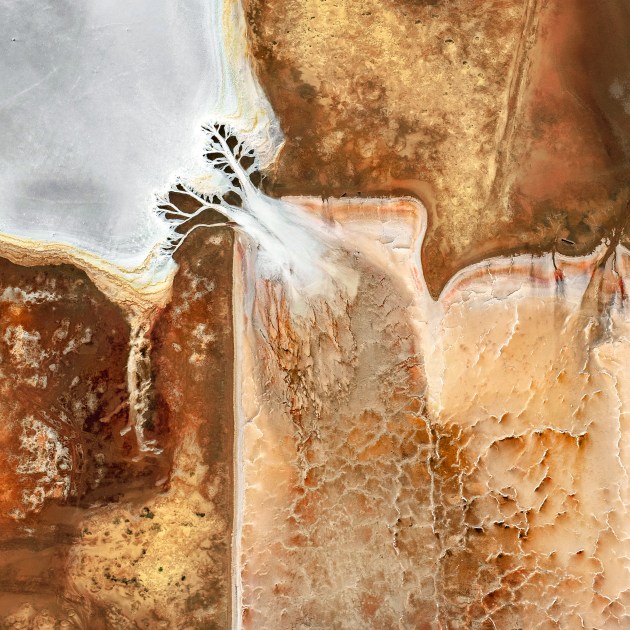 &copy; Barbara Brown. Winner, Landscape &ndash; Australasia's Top Emerging Photographers 2021.