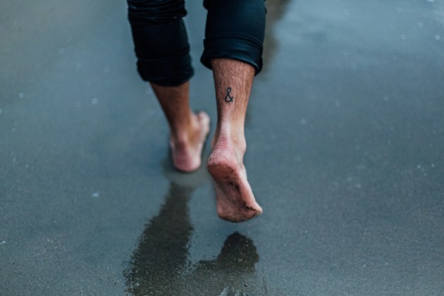 Plantar fasciitis is a common cause of heel pain. Lucas Sankey/Unsplash