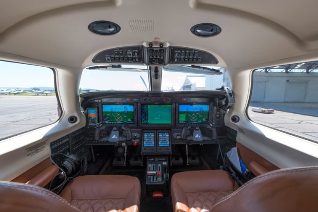 The M600 cockpit with Garmin 3000 avionics. (John Absolon)