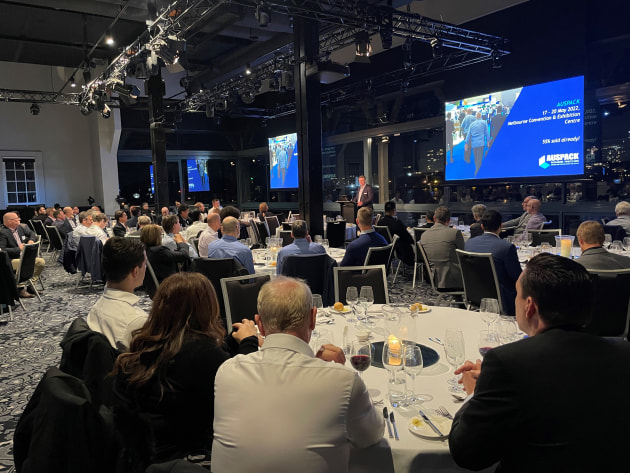 Chairman Mark Dingley addresses APPMA members at the Sydney dinner in May.