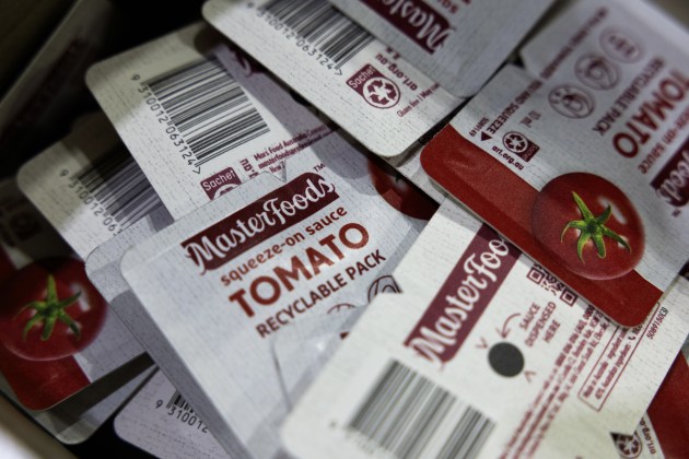 Australia&rsquo;s first paper-recyclable single-serve tomato sauce packs