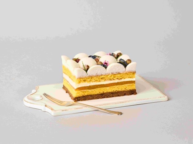 To mark the 70th anniversary of Meals on Wheels and highlight the issue of cognitive decline in seniors, food and health experts from the University of New South Wales (UNSW) with master pastry chef Christopher Th&eacute; have developed a brain-friendly cake.